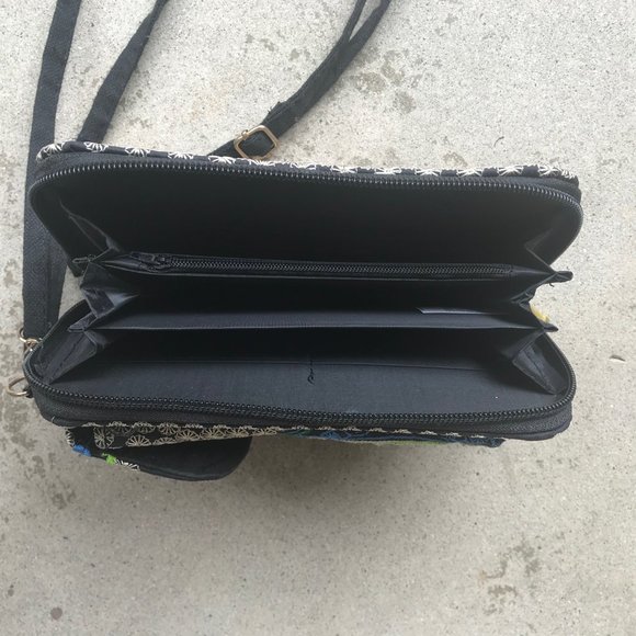 Embroidered Wallet Purse NWOT - Picture 5 of 7